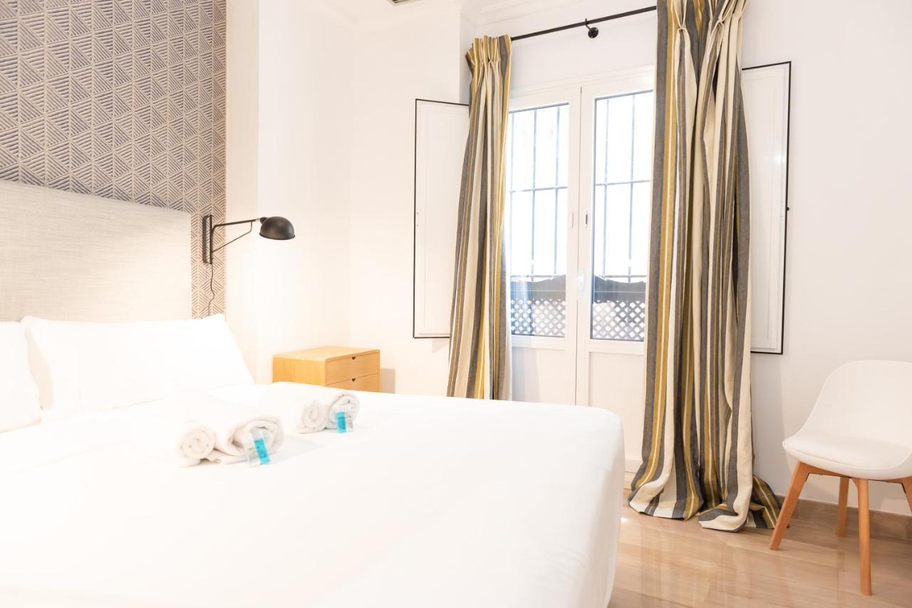 Tourist House Casa Pilatos Apartment Seville Ngoại thất bức ảnh